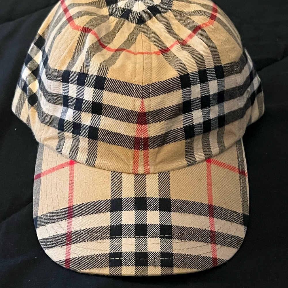 *SOLD* Burberry Cap Nova Check Hat